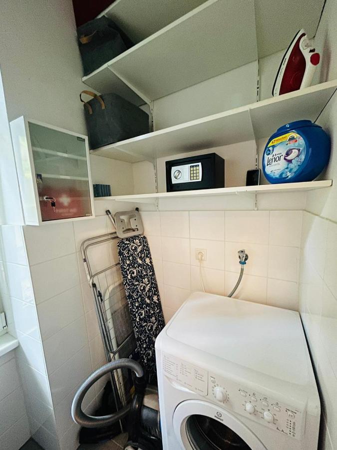 Apartment 5 Min Schoenbrunn Gloriette, Direct To City Center, Free Parking Відень Екстер'єр фото