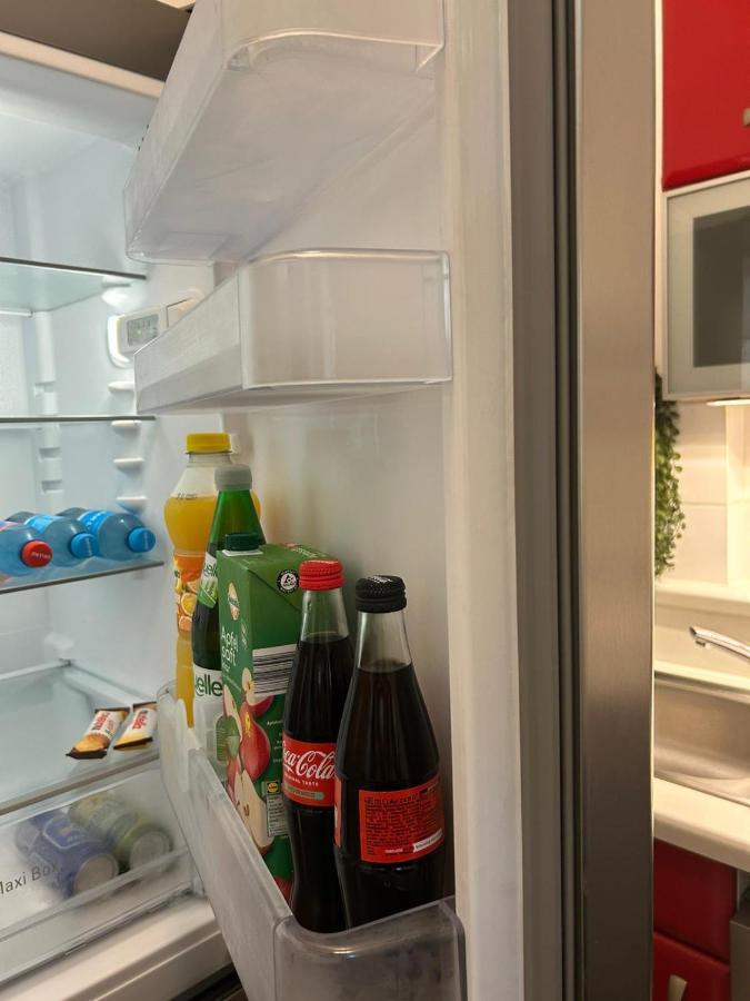Apartment 5 Min Schoenbrunn Gloriette, Direct To City Center, Free Parking Відень Екстер'єр фото